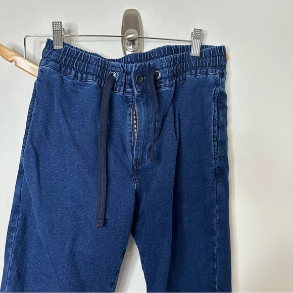 Levi’s dark blue  jeans - Picture 3 of 11